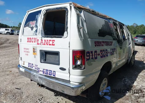 2004 Ford E-350 Super Duty Chateau/Xl/Xlt из США, поврежденный, VIN 1FBNE31LX4HA85538